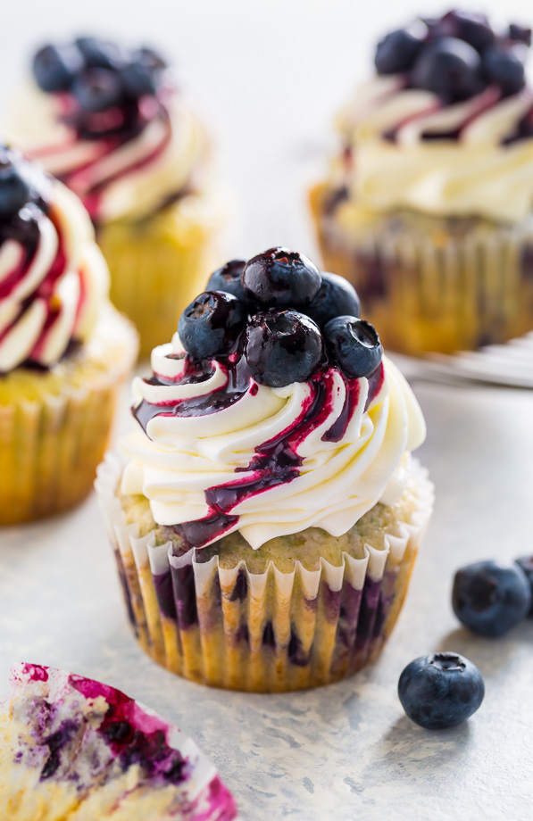 White Chocolate Blueberry Cupcakes  - Fall Cupcakes