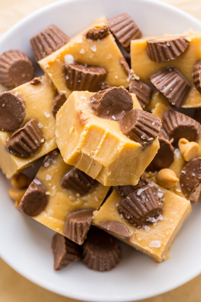 A foolproof recipe for easy peanut butter fudge!