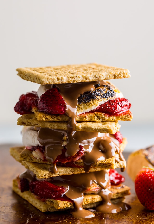 Roasted Strawberry Cheesecake S'mores
