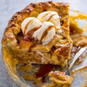 The BEST Salted Caramel Apple Pie! You'll want to make this all Fall. Includes pie crust and salted caramel recipes, too!