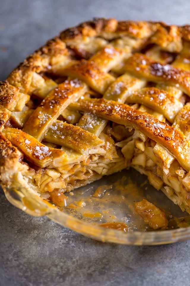 The BEST Salted Caramel Apple Pie! You'll want to make this all Fall. Includes pie crust and salted caramel recipes, too!