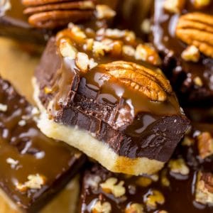 These Salted Caramel Turtle Fudge Bars are crunchy, creamy, and chewy! And the best part is they're so easy to make.