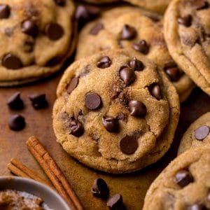 Thick and chewy, these Brown Butter Chocolate Chip Snickerdoodles are the ultimate holiday cookie!