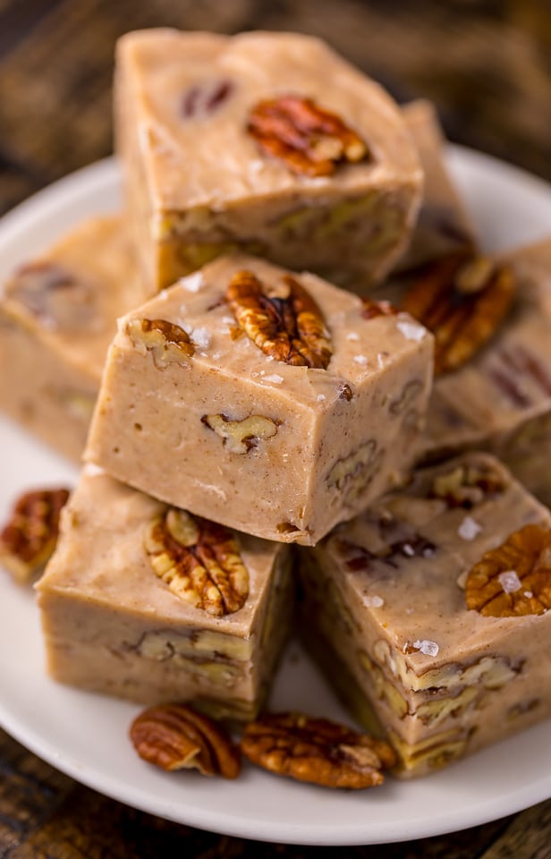 Butter Pecan Fudge made with just 6 simple ingredients! So darn good!