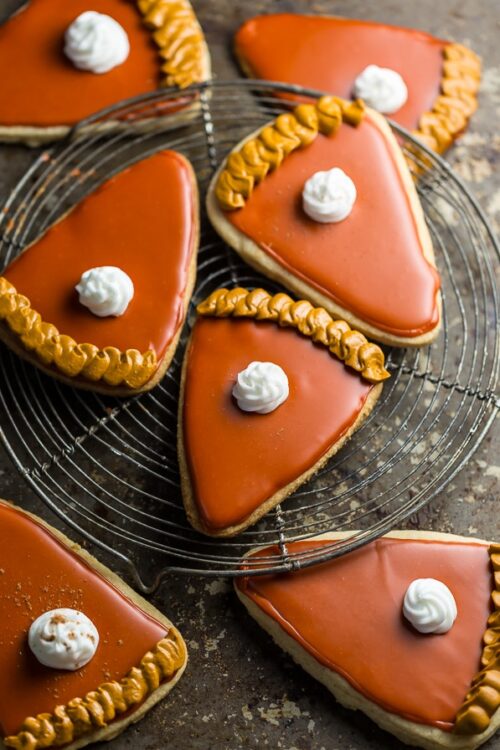 These Pumpkin Spice Cut-Out Cookies are dressed up to look like little slices of pumpkin pie! Does it get any cuter than this?