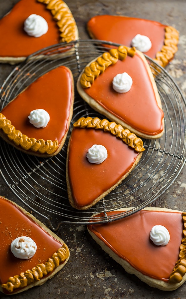 These Pumpkin Spice Cut-Out Cookies are dressed up to look like little slices of pumpkin pie! Does it get any cuter than this? 