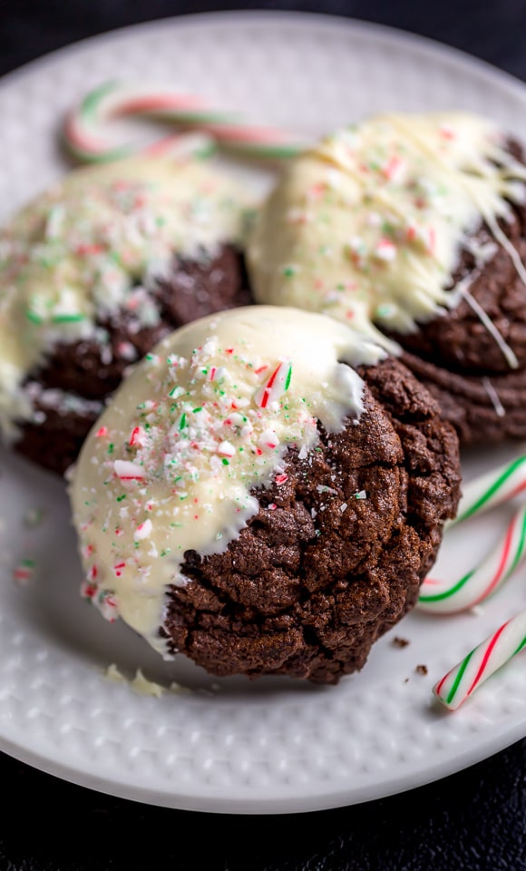 Thick and chewy Peppermint Mocha Cookies are the ultimate Christmas eve treat! Because who doesn't need an extra caffeine boost, right?!