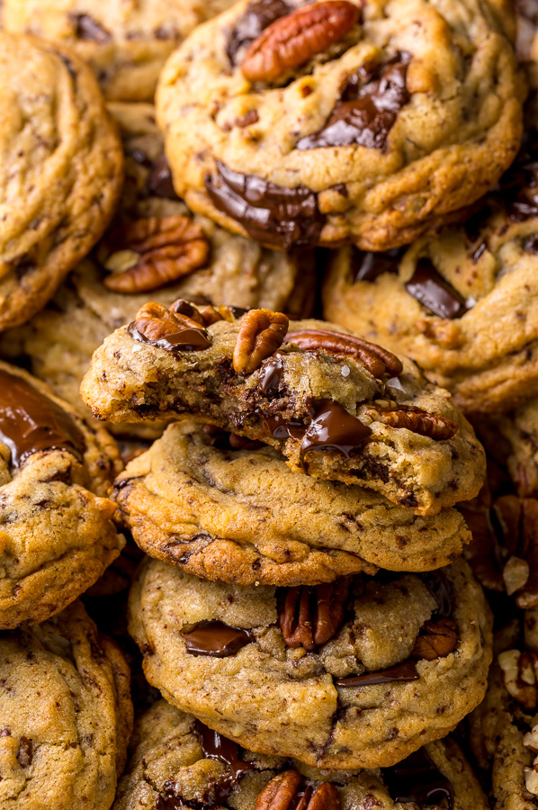 These Brown Butter Bourbon Pecan Chocolate Chunk Cookies are crunchy, chewy, and SO flavorful! You have to try these!