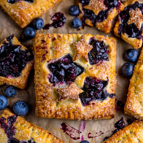 These Blueberry Bourbon Hand Pies are so easy and a total showstopper! You have to try them this Summer!