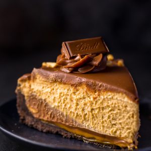 Say hello to your new favorite dessert: Milk Chocolate Peanut Butter Pie! Each bite is creamy, crunchy, and so CHOCOLATEY!!!