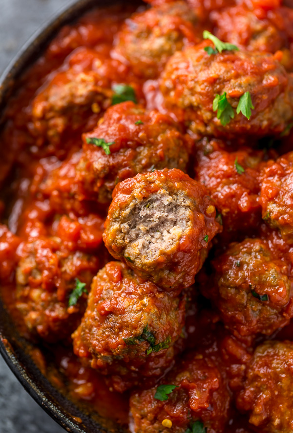 Easy Baked Meatballs Recipe Video With Marinara Sauce Baker By Nature
