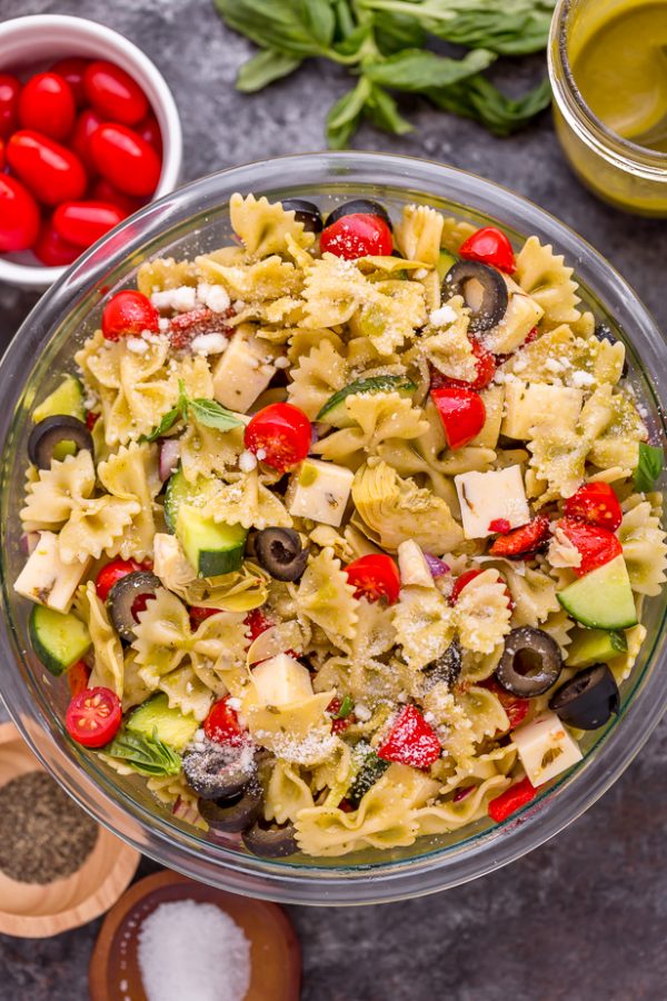 Minute Tomato Basil And Mozzarella Pasta Salad Baker By Nature