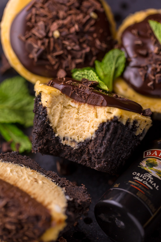 Mini Baileys Irish Cream Cheesecakes 