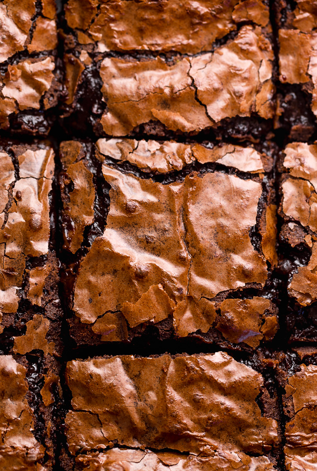 Fudge brownies with crackly tops