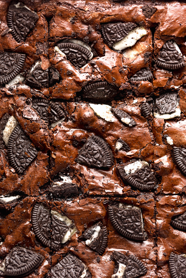 The EASIEST Oreo Brownies - I Heart Naptime