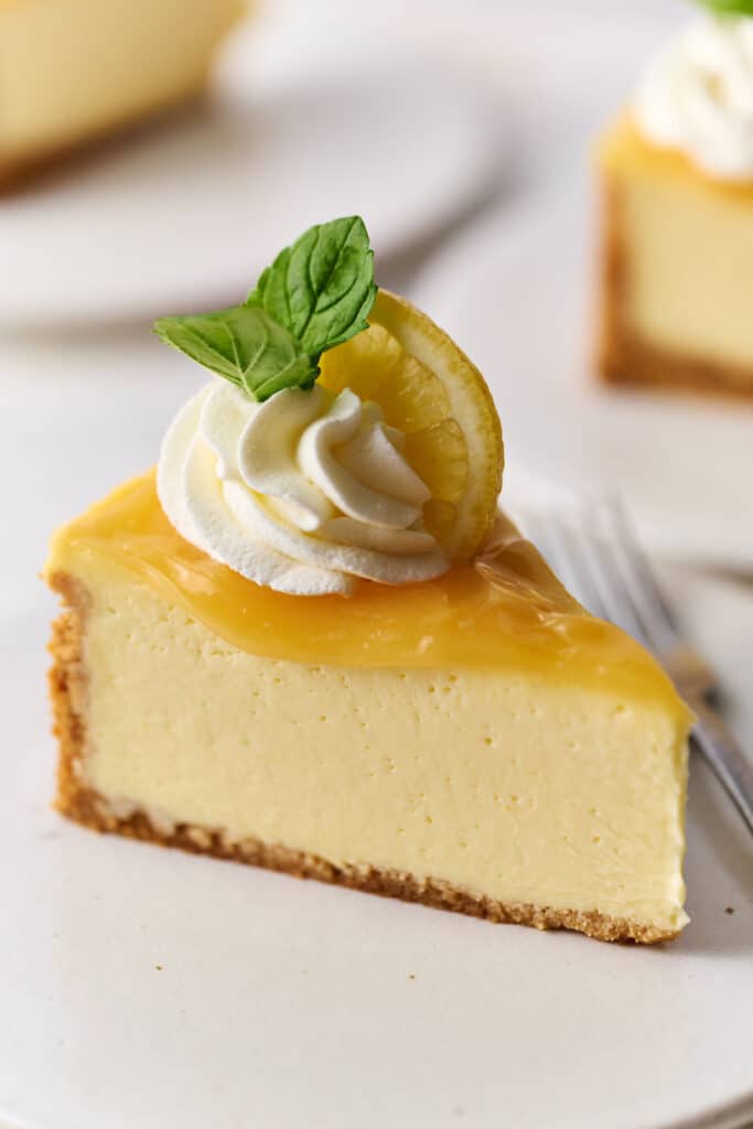The Best Easy Lemon Cheesecake Recipe